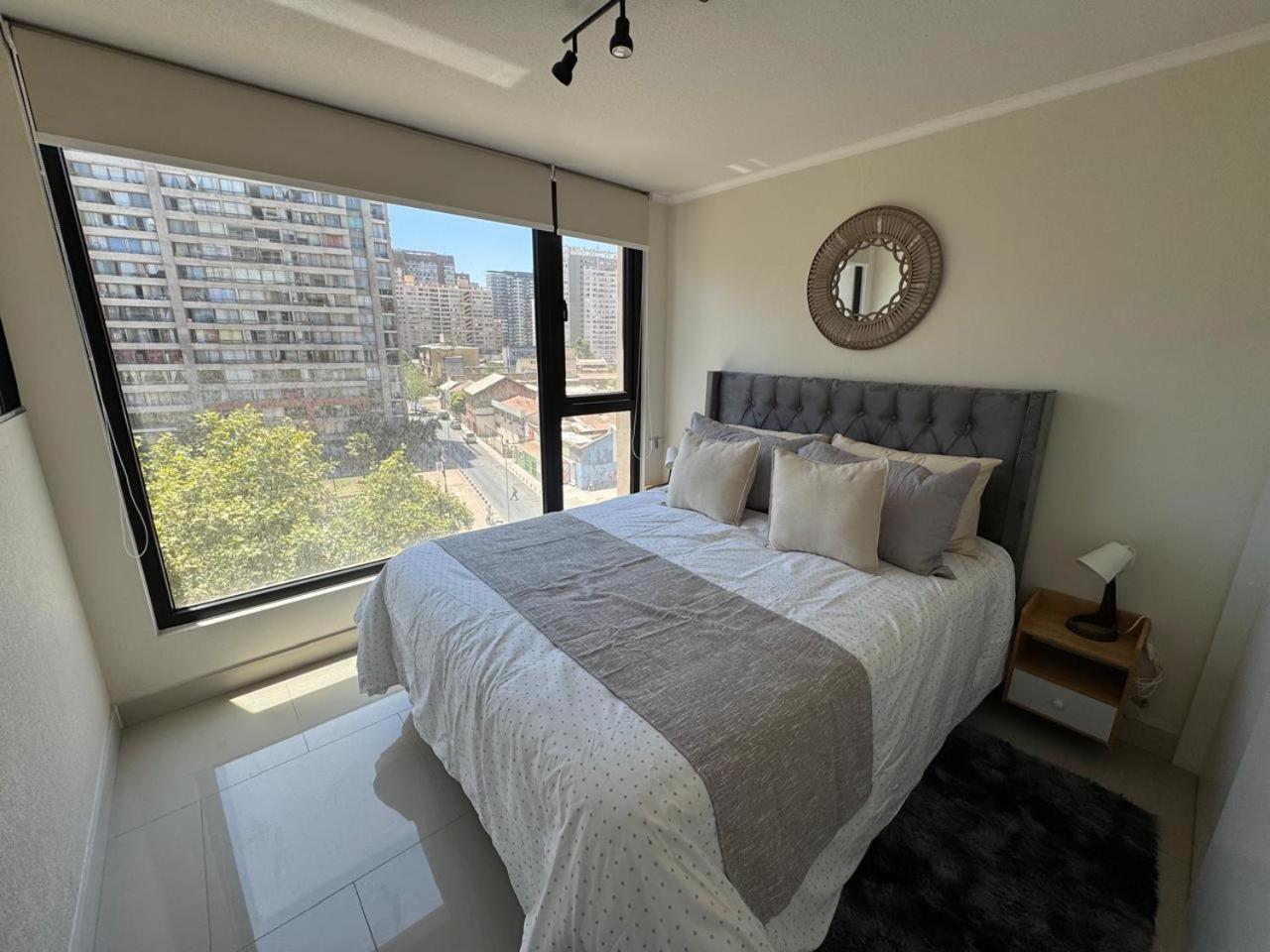 Apartamento Hom I Luminoso Y Comodo Depto 1d1b 3 Pax Stgo *